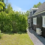Cozy In Scenic Rageleje