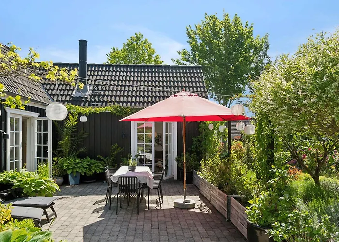 Cozy In Scenic Rageleje * Vejby
